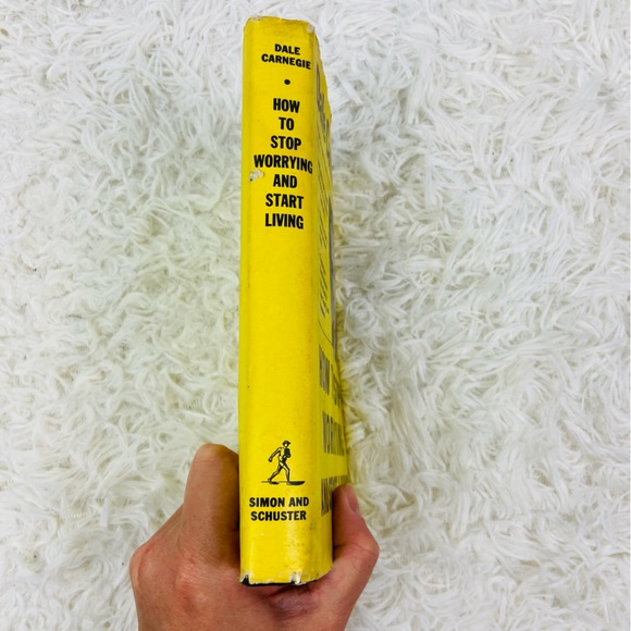 DALE CARNEGIE how to stop worrying and start living book - Picture 4 of 8